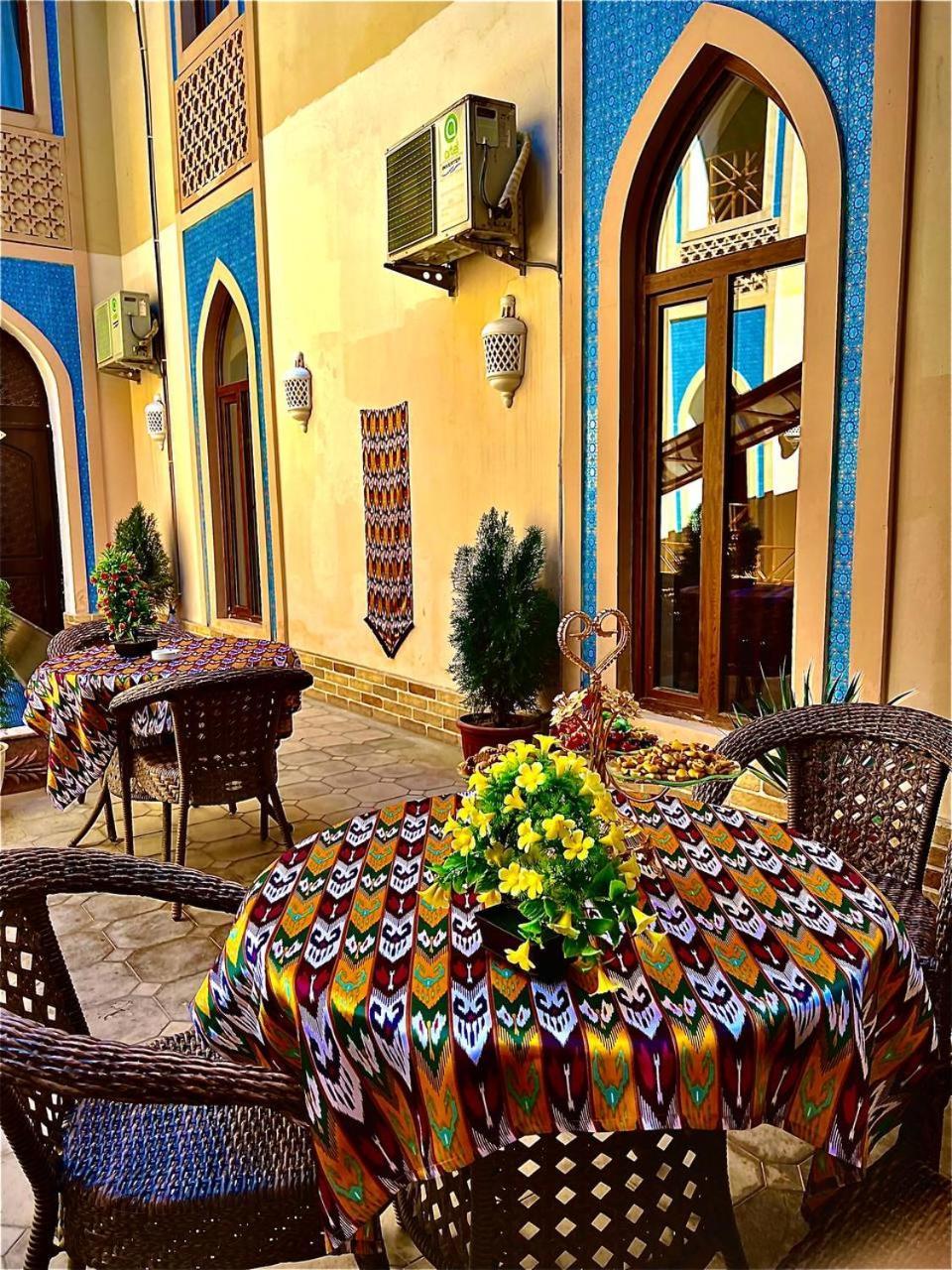 Boutique Hotel Shakh Bukhara Esterno foto